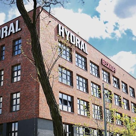 Apartimento Hydral Viene Wrocław Buitenkant foto